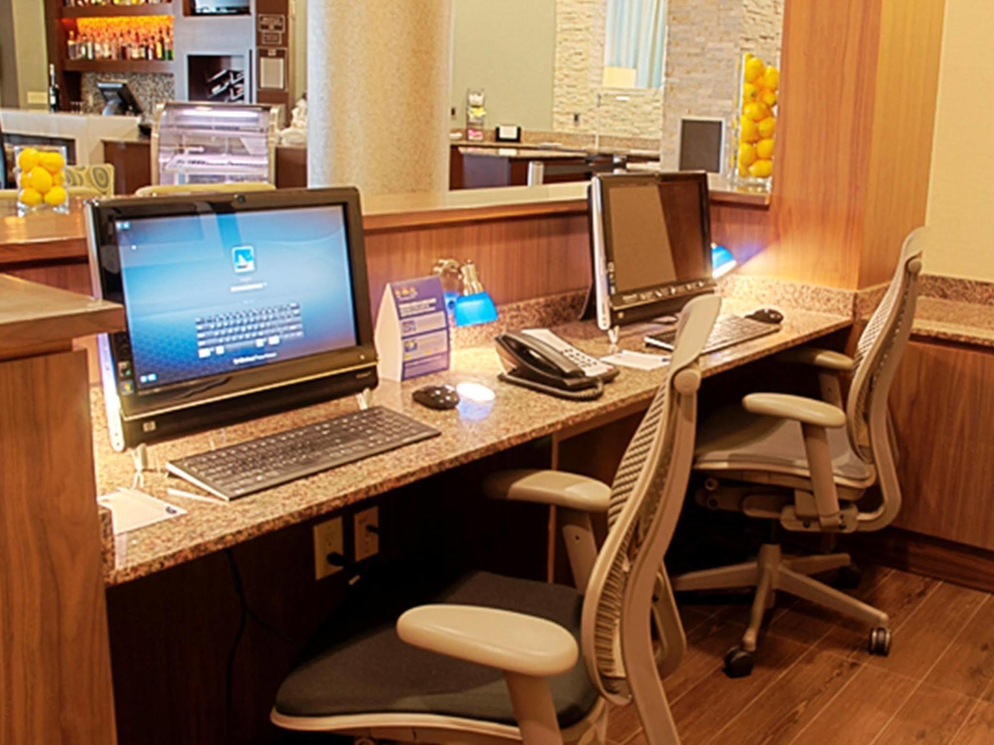 Best Western Plus Miami Intl Airport Hotel & Suites Coral Gables Екстер'єр фото